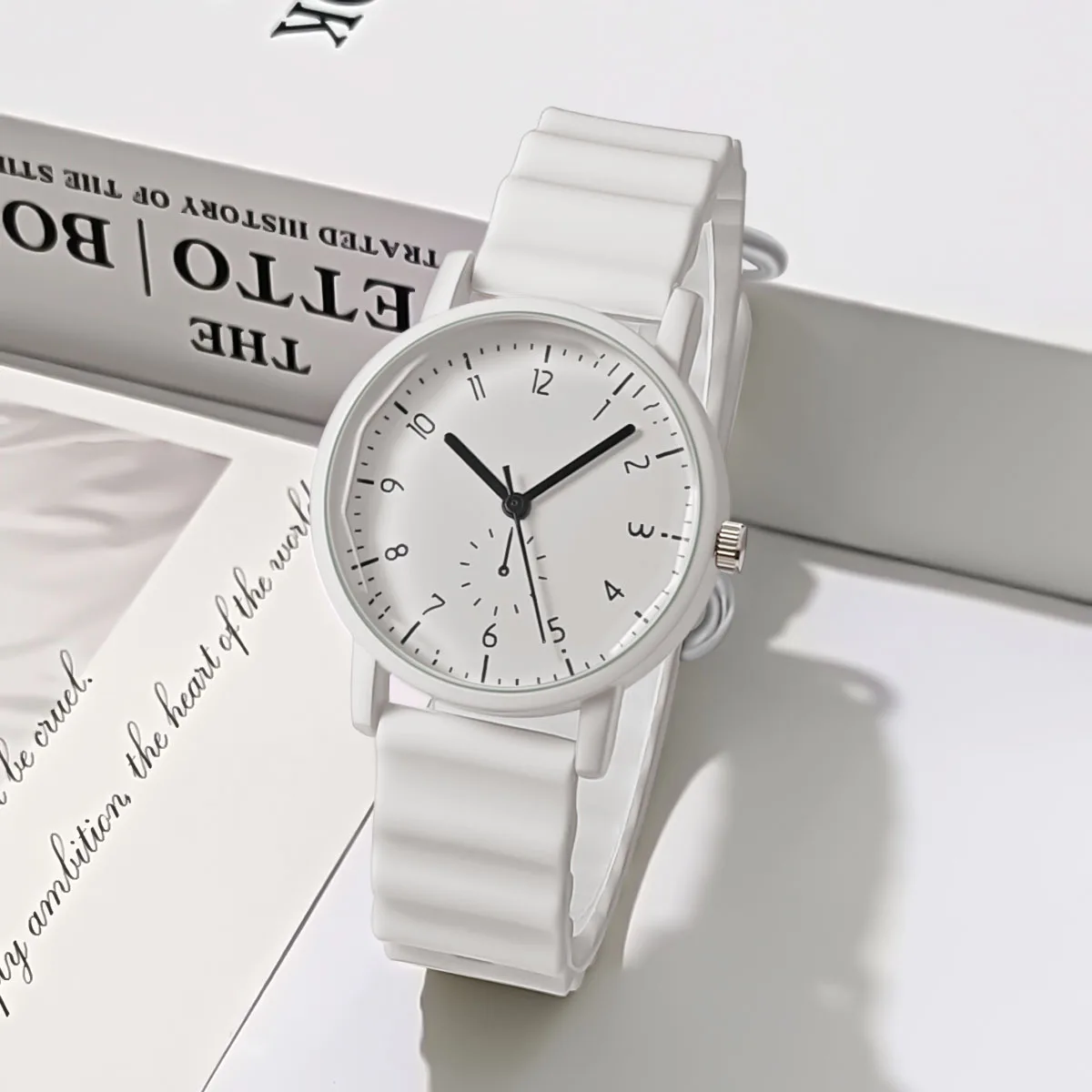 New Women Watches Fashion Sili - Silicone Band Women のレビューと価格