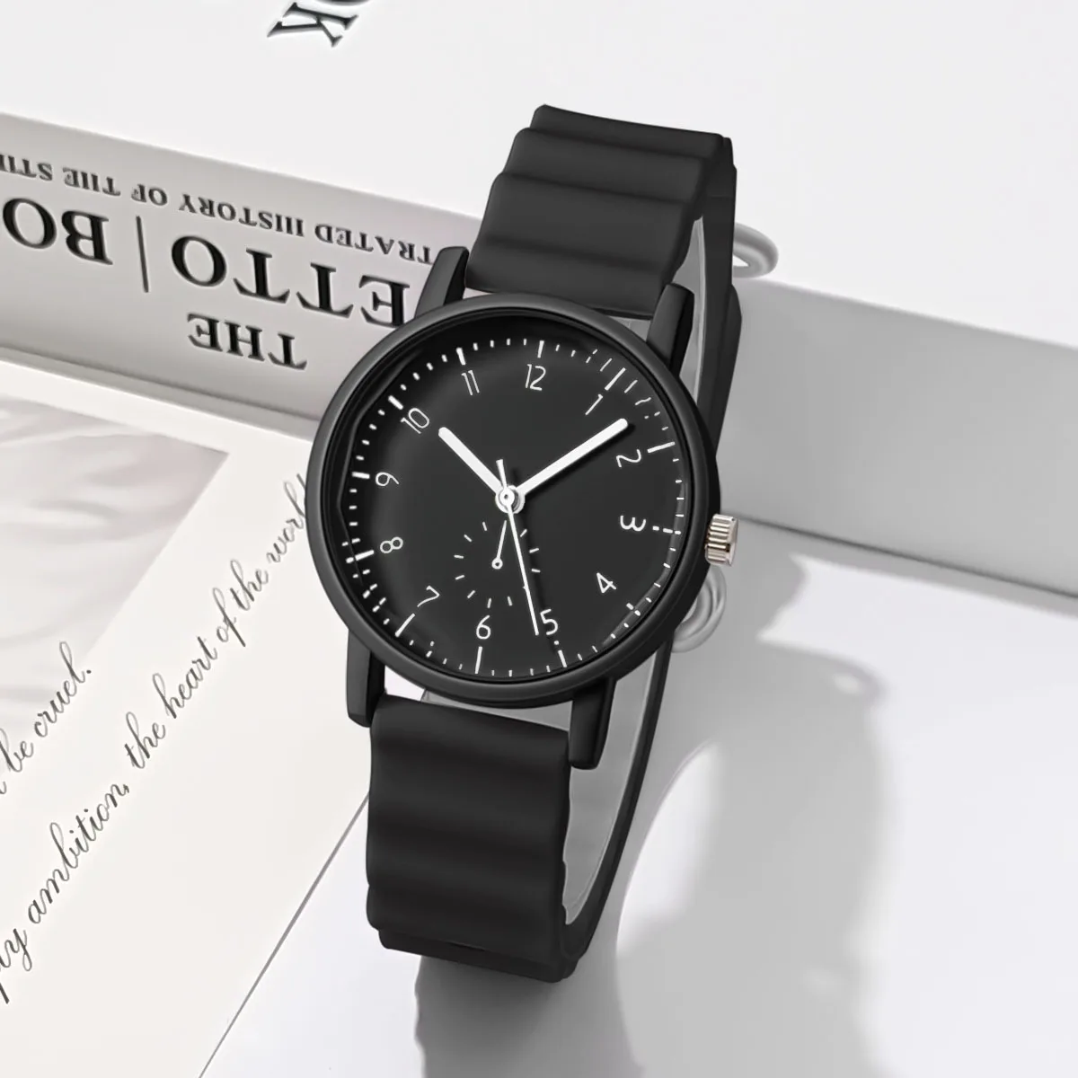New Women Watches Fashion Sili - Silicone Band Women のレビューと価格
