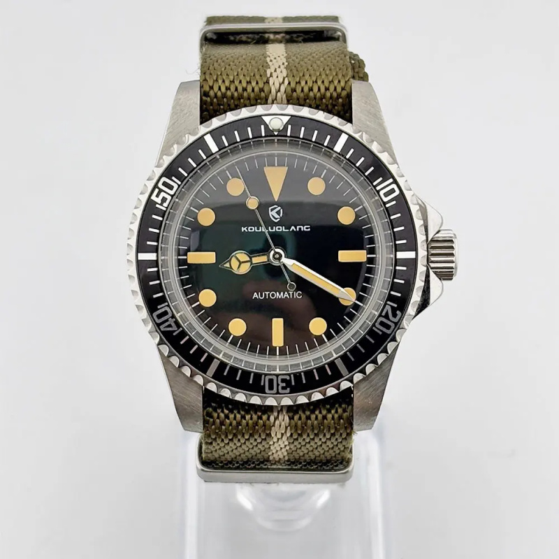 NH35 vintage 40mm sapphire gla - Tropic Strap Vintage のレビューと価格