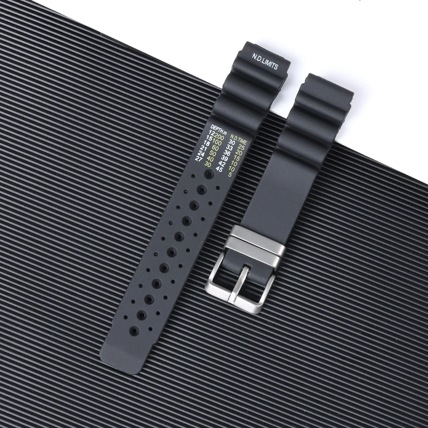 ND Limits Diver Watchband for  - Rubber Strap Diver のレビューと価格
