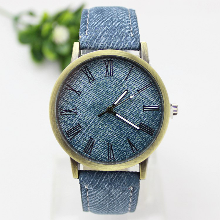New Fashion Men Casual Quartz  - Leather Watch Band Men のレビューと価格