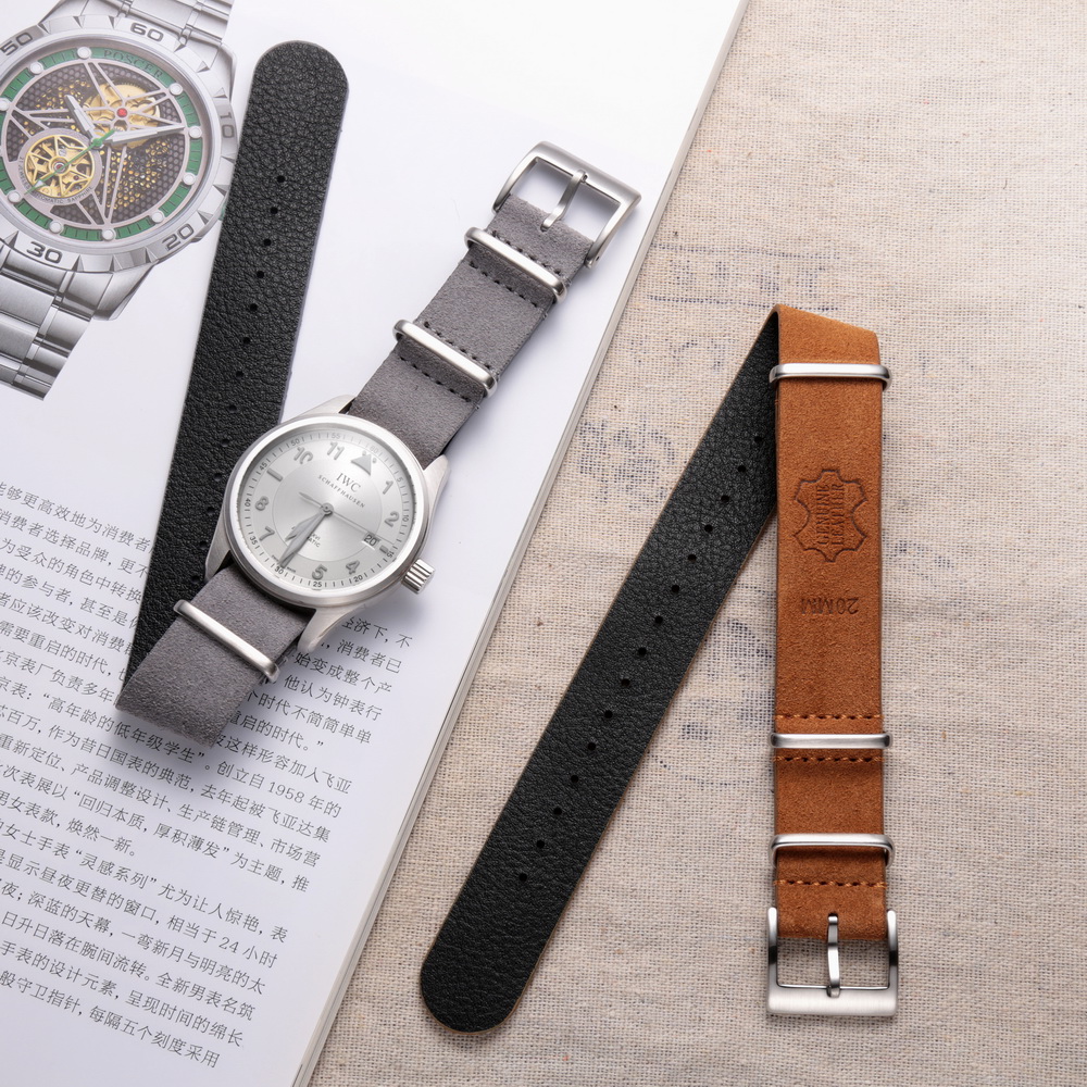 HEMSUT Genuine Leather Watch B - Tropic Strap Vintage のレビューと価格