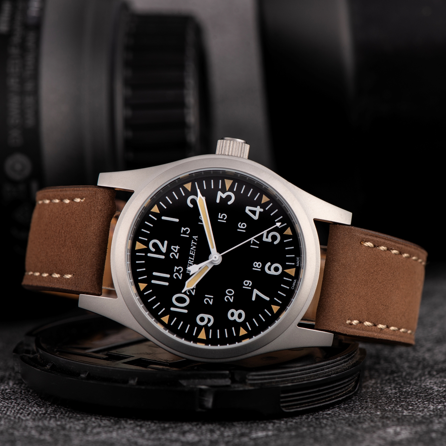 Berlenta vintage Matte Leather - Tropic Strap Vintage のレビューと価格