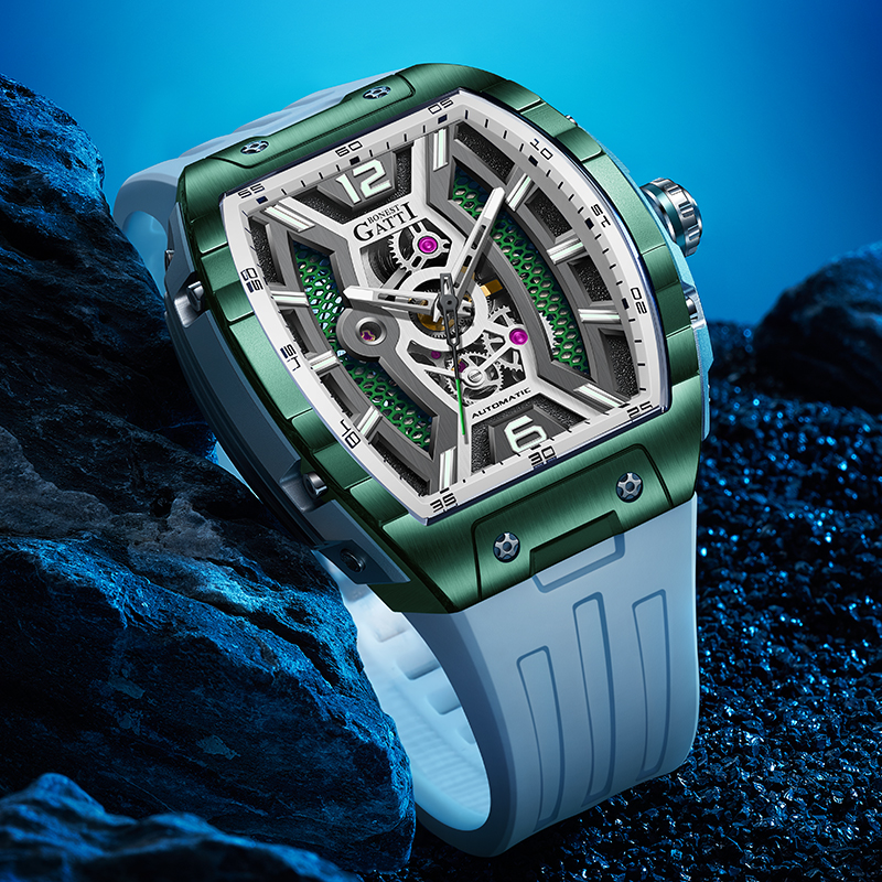 BONEST GATTI Germany Automatic - Rubber Strap Diver のレビューと価格