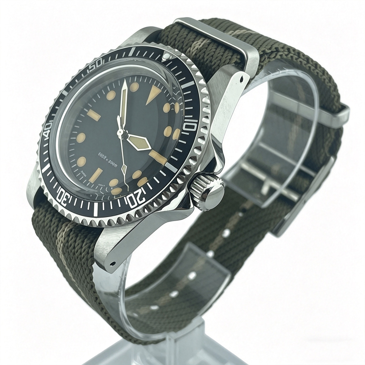 39.5mm Diver Retro watch acryl - Tropic Strap Vintage のレビューと価格